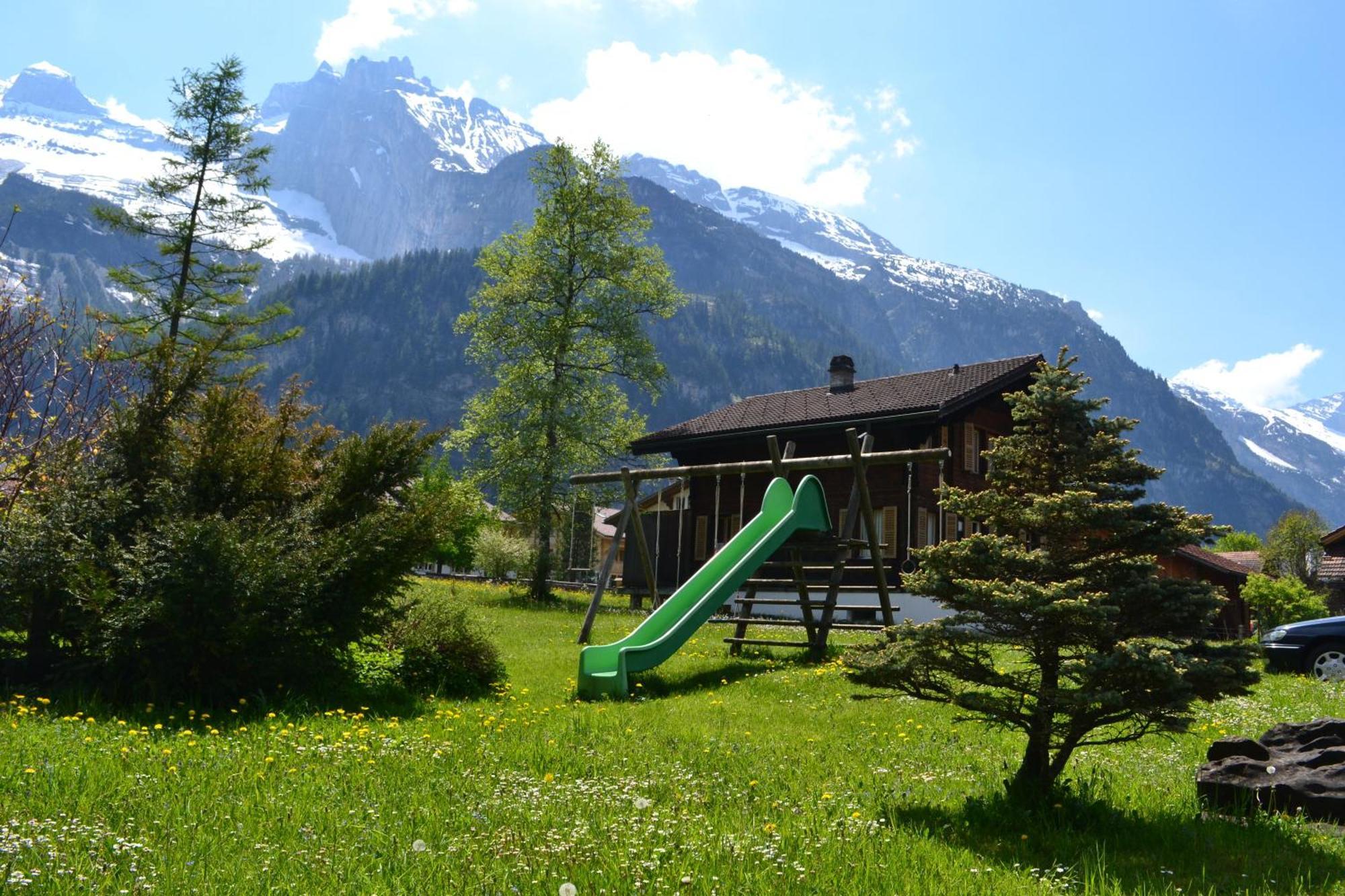 Hotel Bluemlisalp Kandersteg Exterior foto
