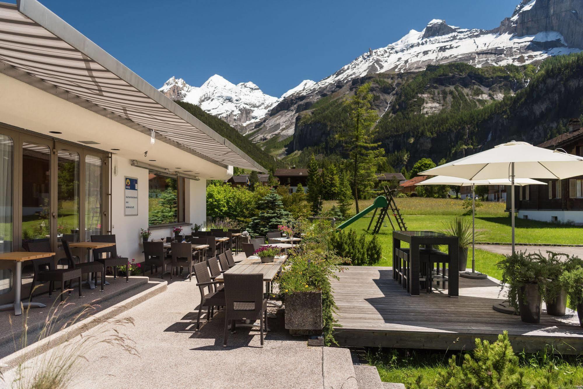 Hotel Bluemlisalp Kandersteg Exterior foto